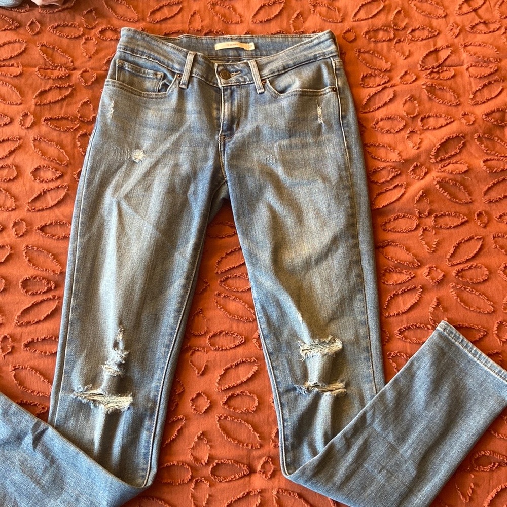 Levi’s 711 Skinny Jeans